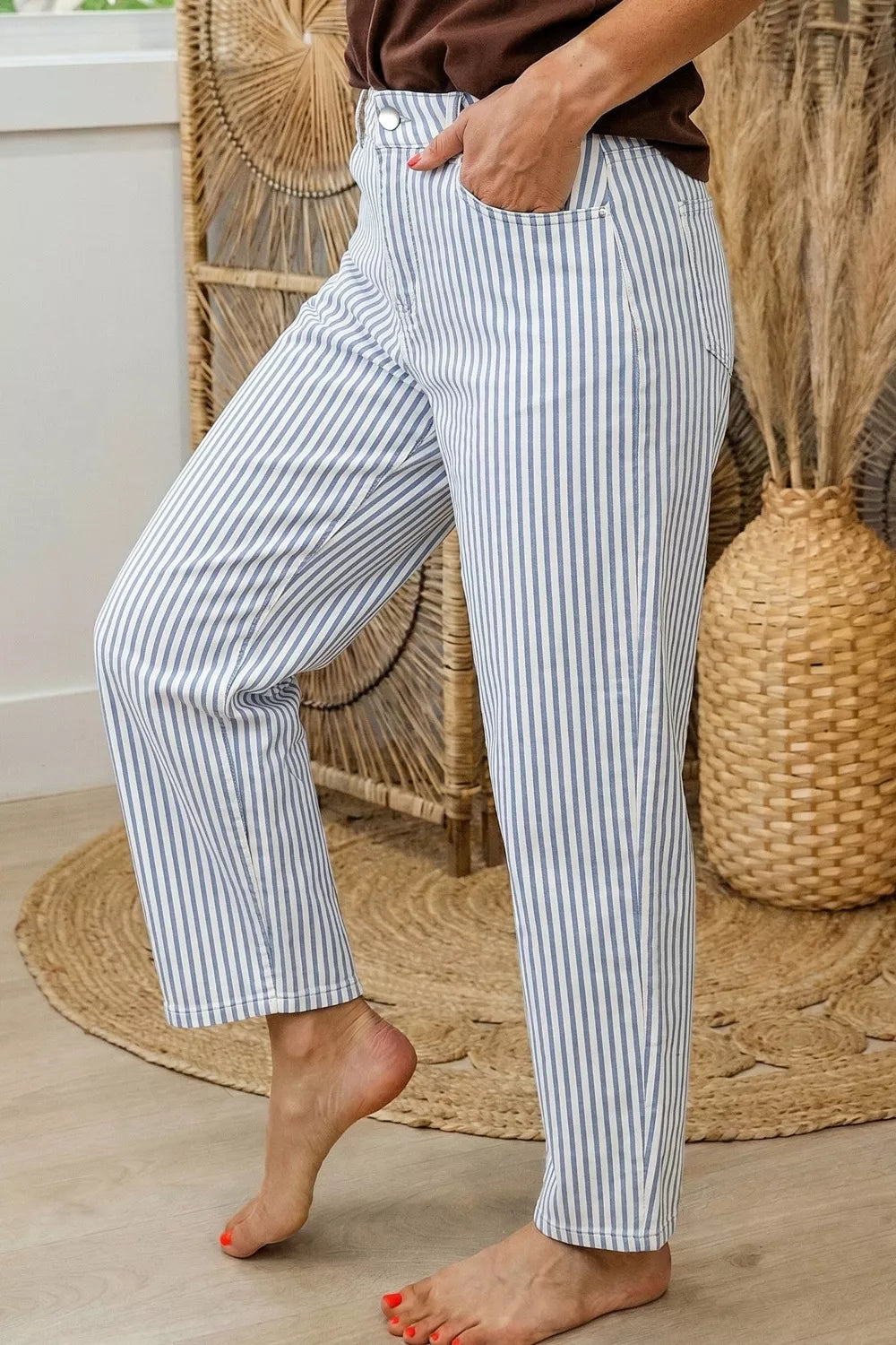 Hazel Blues® | Striped Barrel Leg Jeans