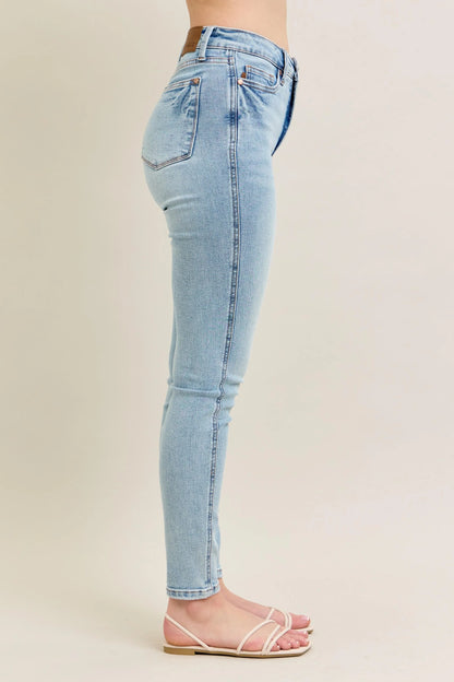 Hazel Blues® | Judy Blue Mr Tummy Control Vintage Wash Skinny Jeans