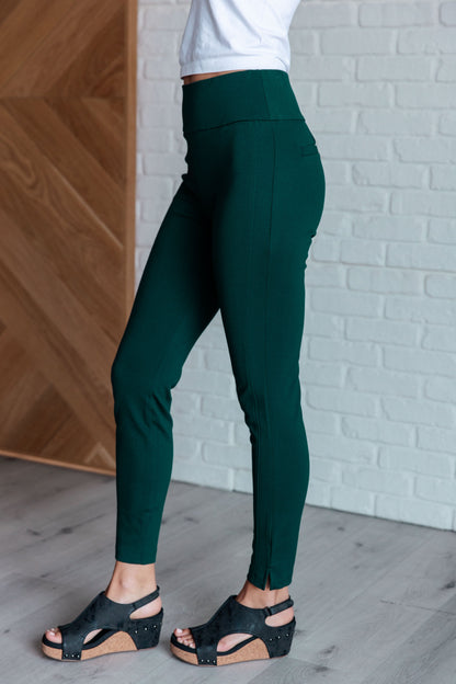 Hazel Blues® |  Magic Skinny 28" Pants in Hunter Green
