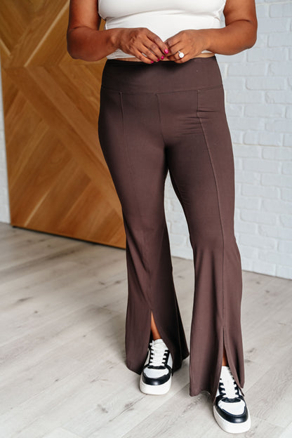 Hazel Blues® |  Stamina Stride Flare Leggings in Espresso