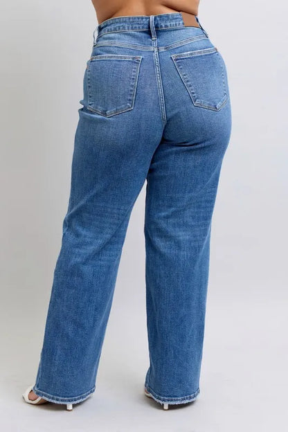 Hazel Blues® | Judy Blue High Waist V-Front Vintage Wash Straight Jeans