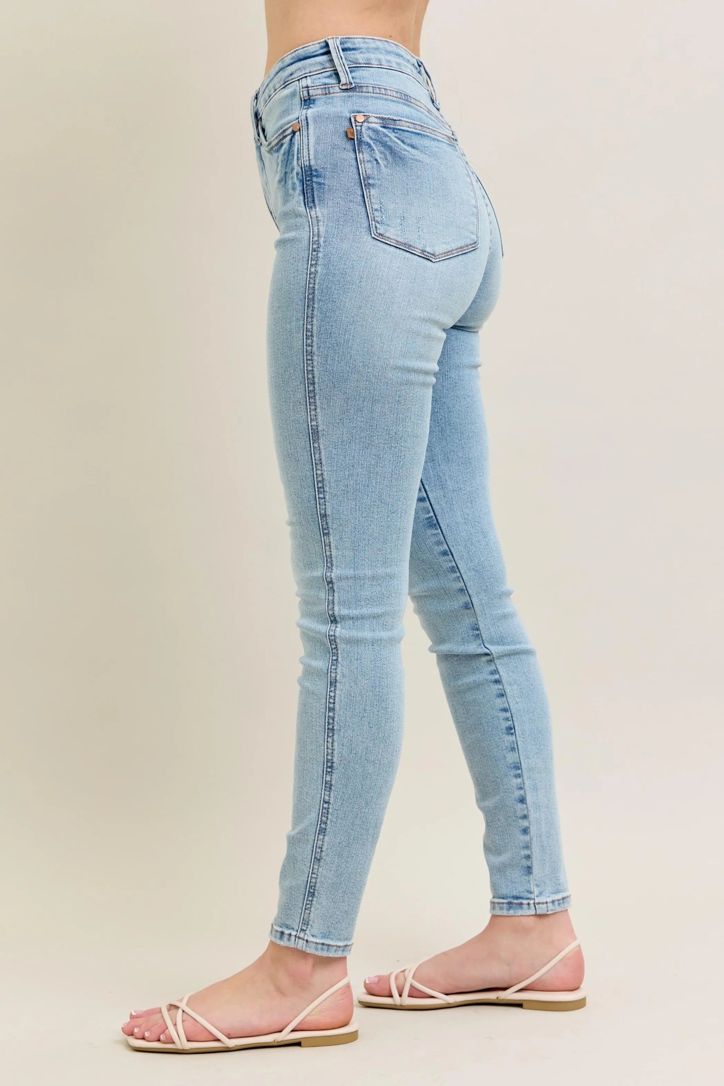 Hazel Blues® | Judy Blue Mr Tummy Control Vintage Wash Skinny Jeans