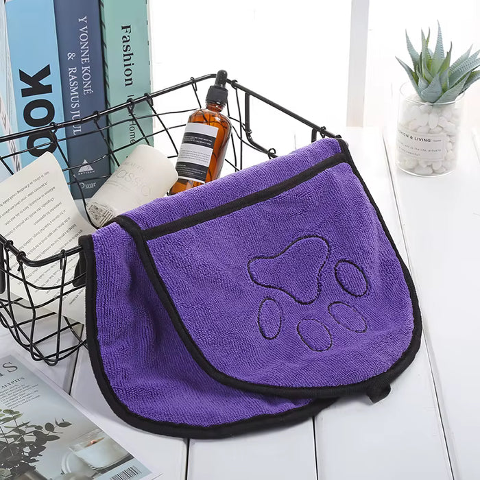 Microfiber Dog Drying Towel with Hand Pockets - Dog.Dog.Cat.