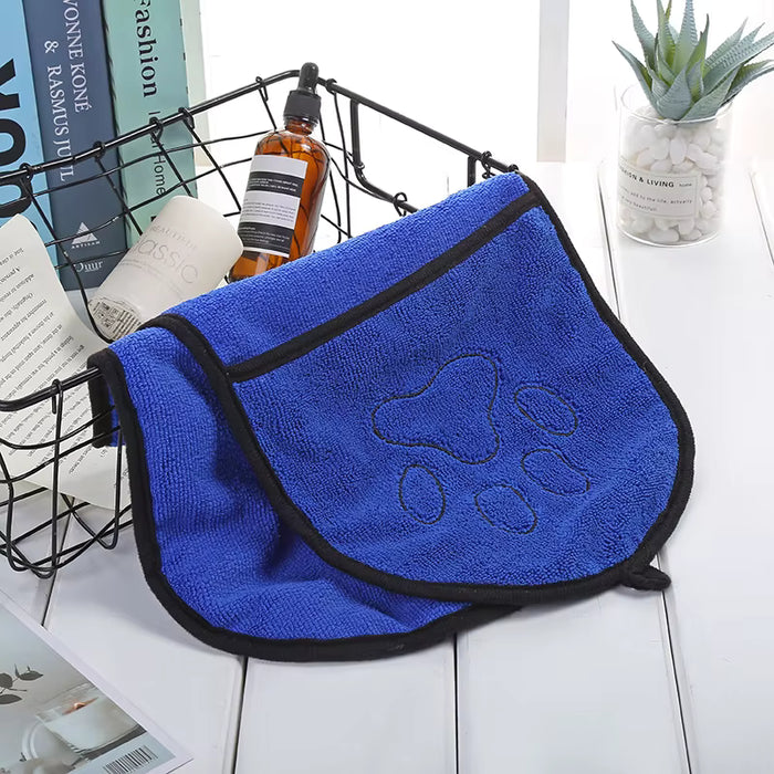 Microfiber Dog Drying Towel with Hand Pockets - Dog.Dog.Cat.