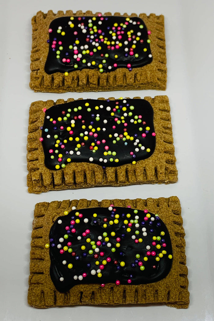 The Blue Cerebus Dog Bakery - Puppy Tart-Carob & Strawberry (small) - Dog.Dog.Cat.